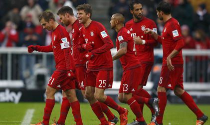 Video: DFB Pokal: Bayern sa vytrápil s Darmstadtom, Aue vypadlo