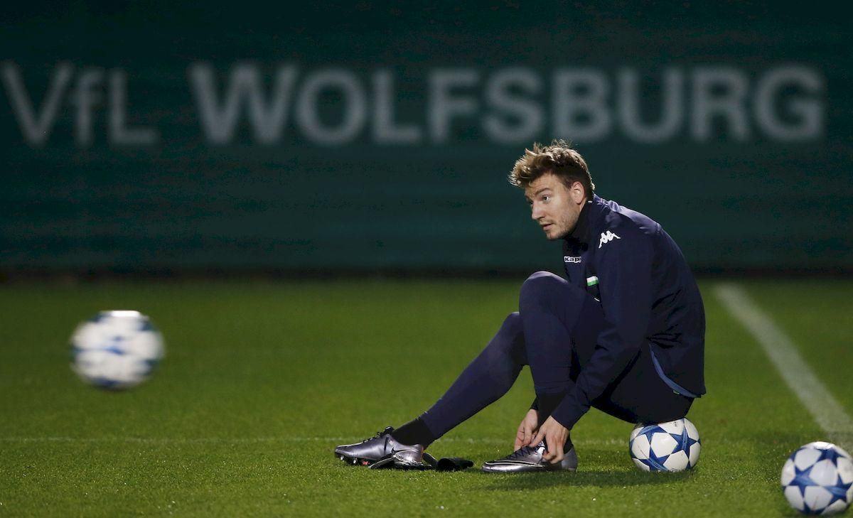 vfl_wolfsburg_nicklas_bendtner_trening_lm_dec15_reuters