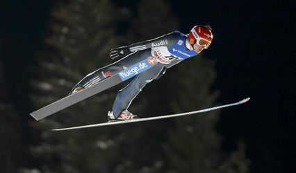 Skoky na lyžiach-SP: Freund uspel v skrátených pretekoch kvôli hmle