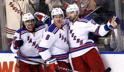 Manhattan bavia skvelí Rangers, zažívajú historickú sezónu