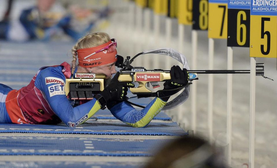 Biatlon-SP: Mäkäräinenová s víťazným finišom v stíhačke 1. kola