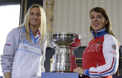 Fed Cup: Finále otvorí duel Kvitovej proti Pavľučenkovovej