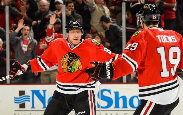 Hossa chicago vs anaheim radost gol toews nhl com