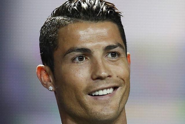 Cristiano Ronaldo najlepsi hrac UEFA2 2014 reuters