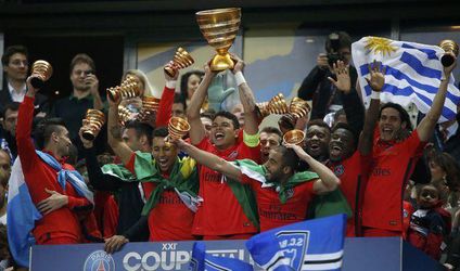 Video: PSG zostrelil Bastiu a získal Ligový pohár