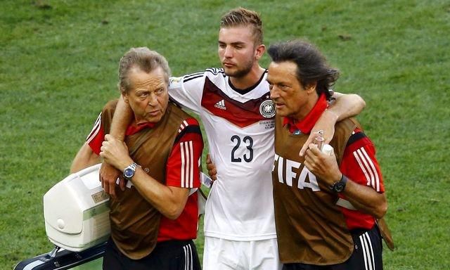 Christopher kramer nemecko zranenie odchadza vs argentina finale ms2014 reuters