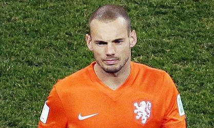 Taliansko naznačuje prestup Sneijdera