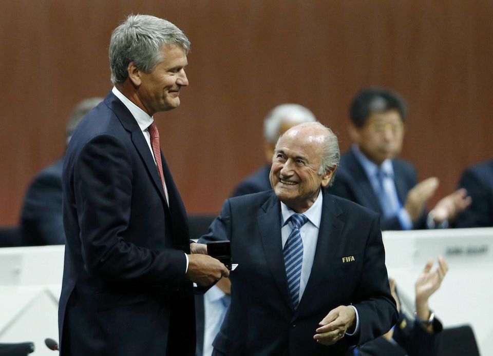 Angličan Gill dodržal slovo a vzdal sa miesta v exekutíve FIFA