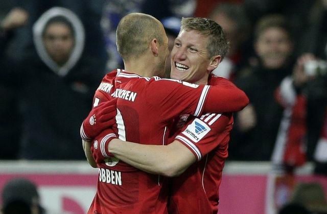 Schweinsteiger Robben foto Bayern