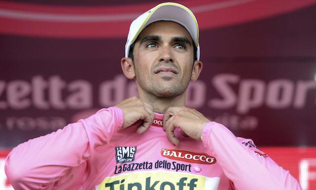 Giro d'Italia: Po 5. etape je v ružovom tričku Alberto Contador