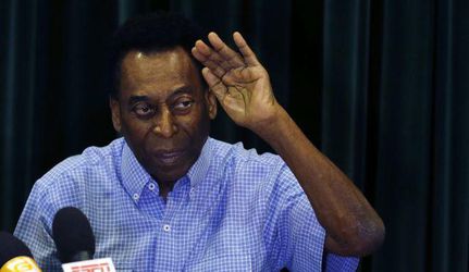 Legendárny Pelé opustil nemocnicu, ďakuje Bohu