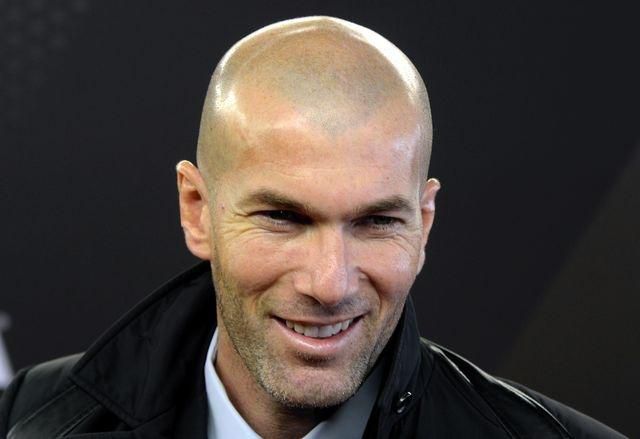 Zinedine Zidane futbal foto