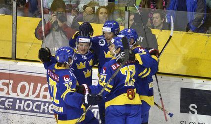 Švédskej výprave sa hlási desiaty hráč z NHL