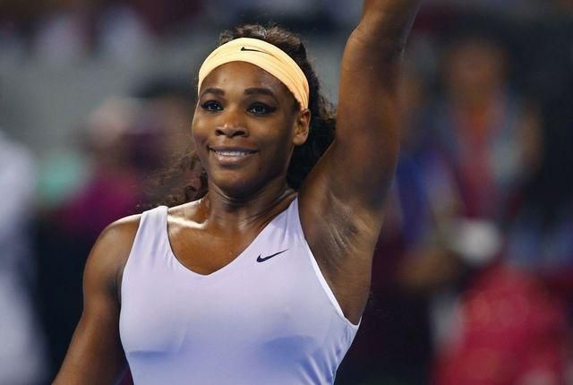 Serena Williamsova ouje foto tenis usmev reuters