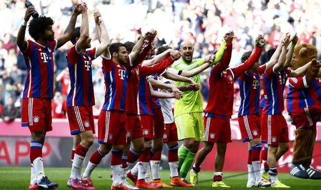 Bayern získal v nedeľu tretí titul v rade, hoci nehral