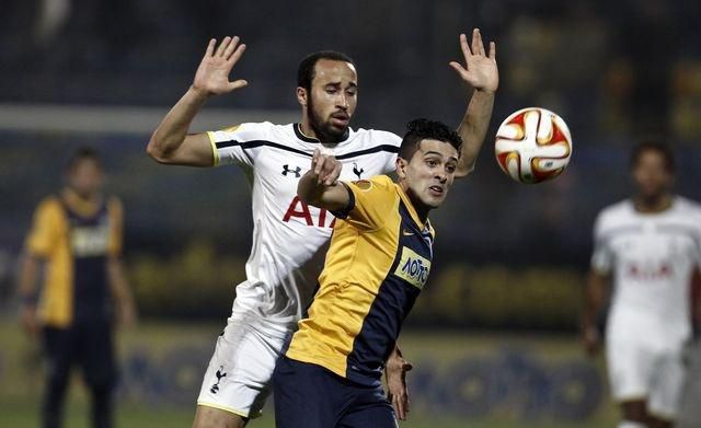 Steras tripolis tottenham hotspur braian lluy andros townsend el nov14 reuters