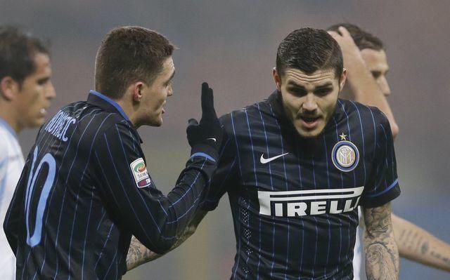Video: Veľký návrat Interu s Laziom, Janov prehral v Turíne