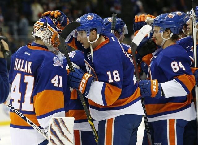 Jaroslav Halak NY Islanders wuej tukes