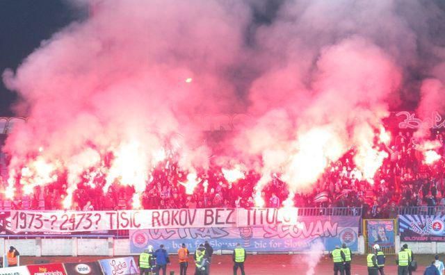 Foto: Keď sa ultras bavia, aj také bolo derby Slovan - Spartak