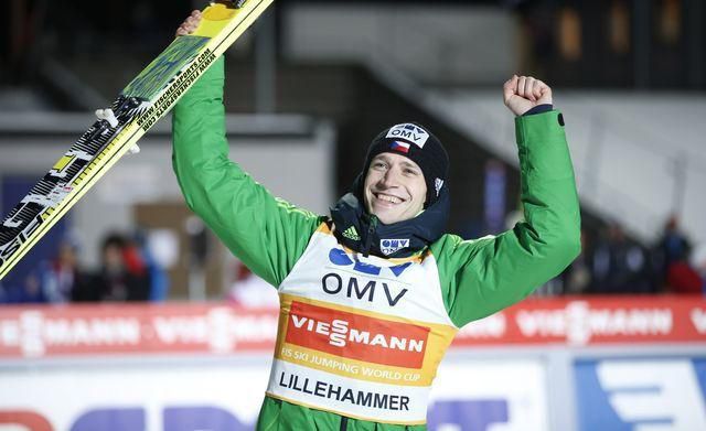 Skoky na lyžiach-SP: V Engelbergu triumf Čecha Romana Koudelku
