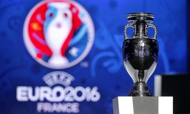 Euro2016 logo trofej ilustracne foto sita