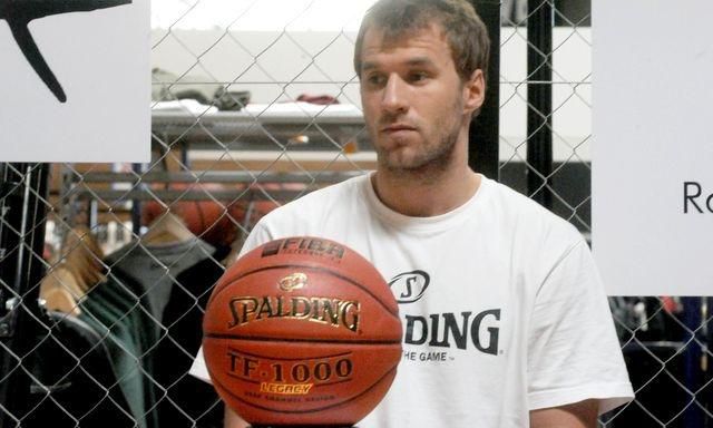Anton gavel slovensko basketbal tlacovka aug2012