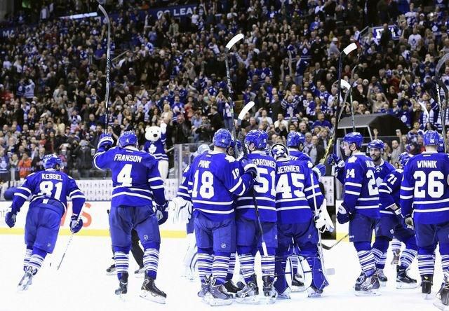 Toronto Maple Leafs foto NHL radost po zapase foto