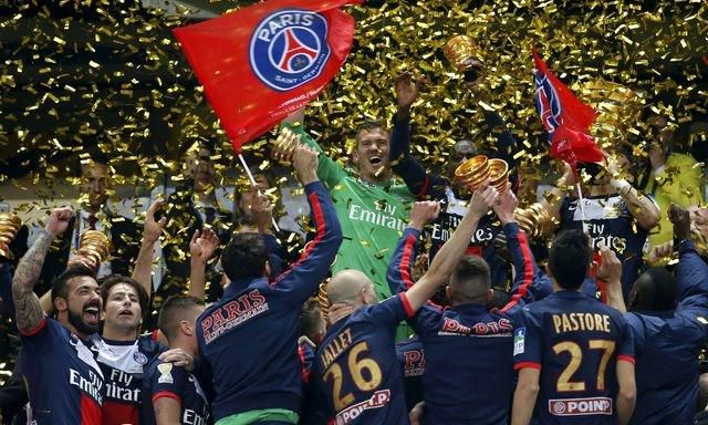 Psg hraci radost francuzsky ligovy pohar victory apr2014 reuters