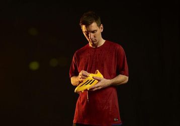 Video: Foto: Messi bude napínať siete v nových adidas kopačkách