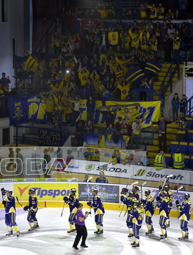 Piestany hraci dakovacka vs kosice semifinale  zapas apr2014 tasr