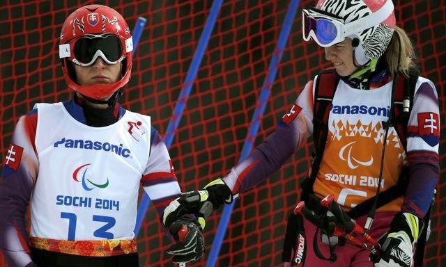 Marek kubacka a navadzacka natalia karpisova paralympiada2014 slalom mar2014 reuters