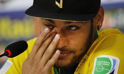 Video: Neymar so slzami v očiach: „Mohol som skončiť na vozíčku“