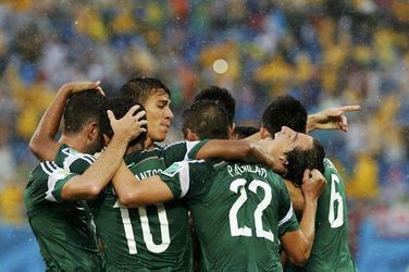 Video: Mexiko aj napriek neuznaným gólom zvládlo Kamerun