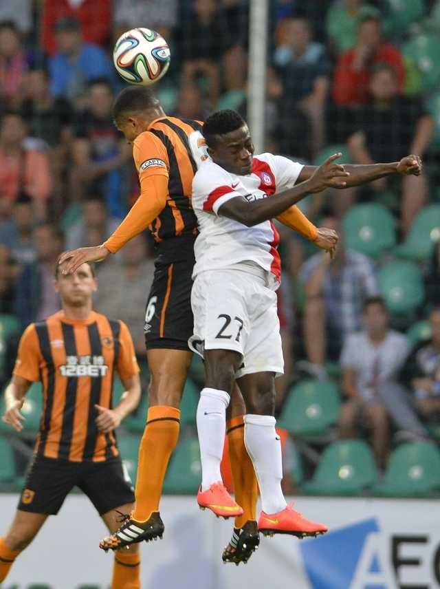 Curtis Davies hull moses simon trencin europska liga