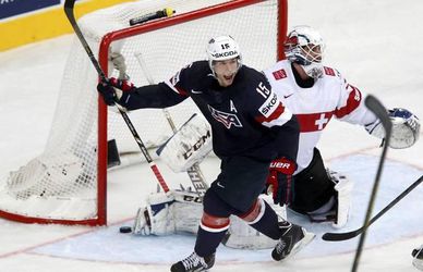 Skvelý hokej a obrovská dráma, USA otočili so Švajčiarmi