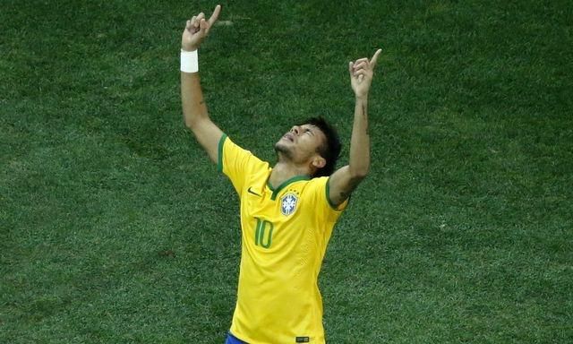 Neymar brazilia ukazuje do neba ms2014 reuters