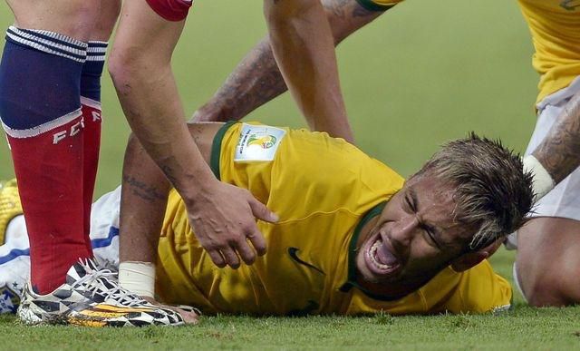 Neymar brazilia zranenie ns2014