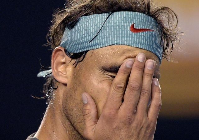 Rafael Nadal tenis ilustracne foto ruka