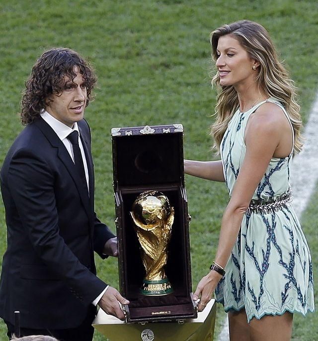 Bundchen Puyol foto dna ilustracka4