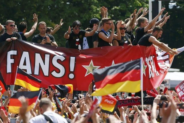 Nemecko prilet oslavy titul jul14 ms2014 reuters