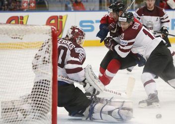 Lotyšsko prehralo, do štvrťfinále idú Fíni
