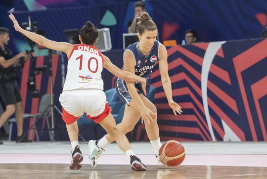 Špičkový ženský basketbal neďaleko Slovenska! ME 2025 sa budú hrať aj kúsok od našich hraníc