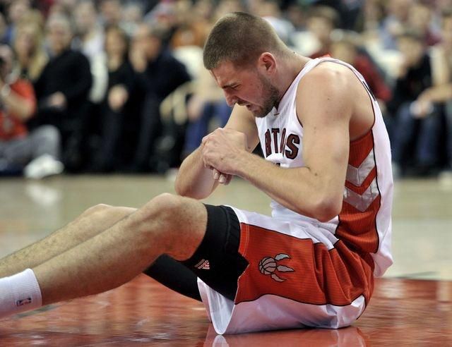 Jonas Valanciunas nba novacik zlomeny prst reuters