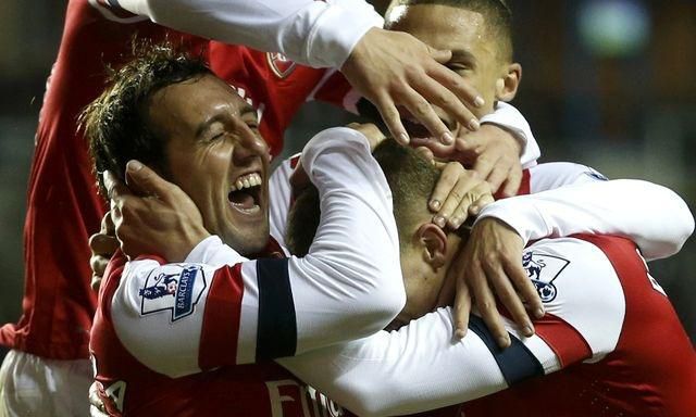 Arsenal hraci radost vs reading dec2012 reuters