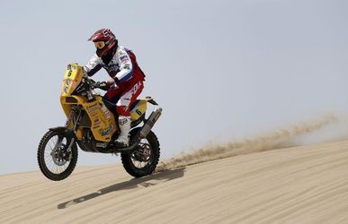 Štefan Svitko v úvodnej etape Rely Dakar 16., Jakeš 61.