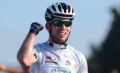 Video: Giro d'Italia: Cavendish získal druhé etapové víťazstvo