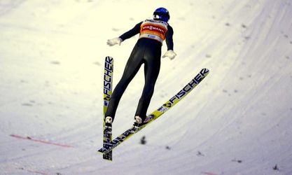 Skoky na lyžiach: Schlierenzauer v Kuopiu spečatil Svetový pohár