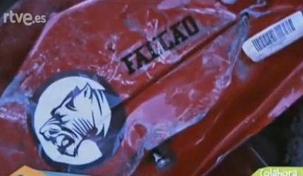 Video: Žart na účet Falcaa, zošrotované Ferrari