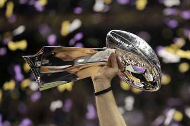 Video: NFL-Super Bowl: Po dráme sa tešil Baltimore