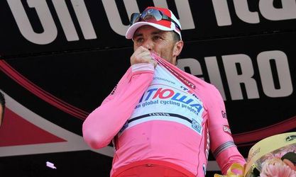 Giro d'Italia: 3. etapu vyhral Luca Paolini a stal sa lídrom